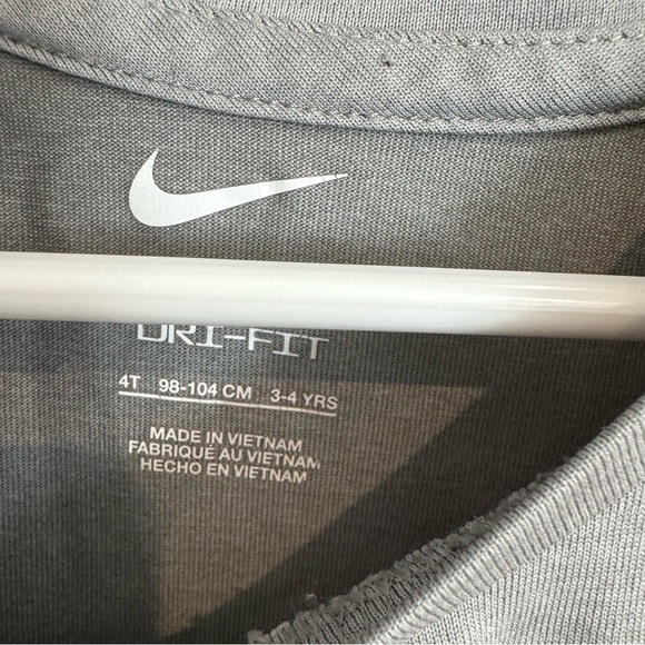 Nike Gray Kids 4T Matching Set - Picture 4 of 8